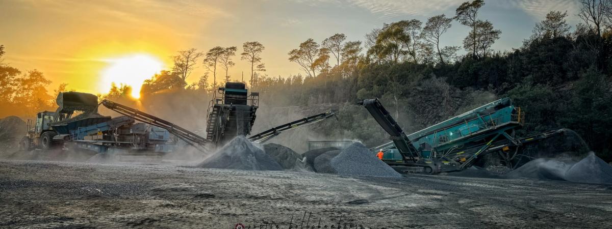 Misty sunrise at Nook Quarry Tasmania