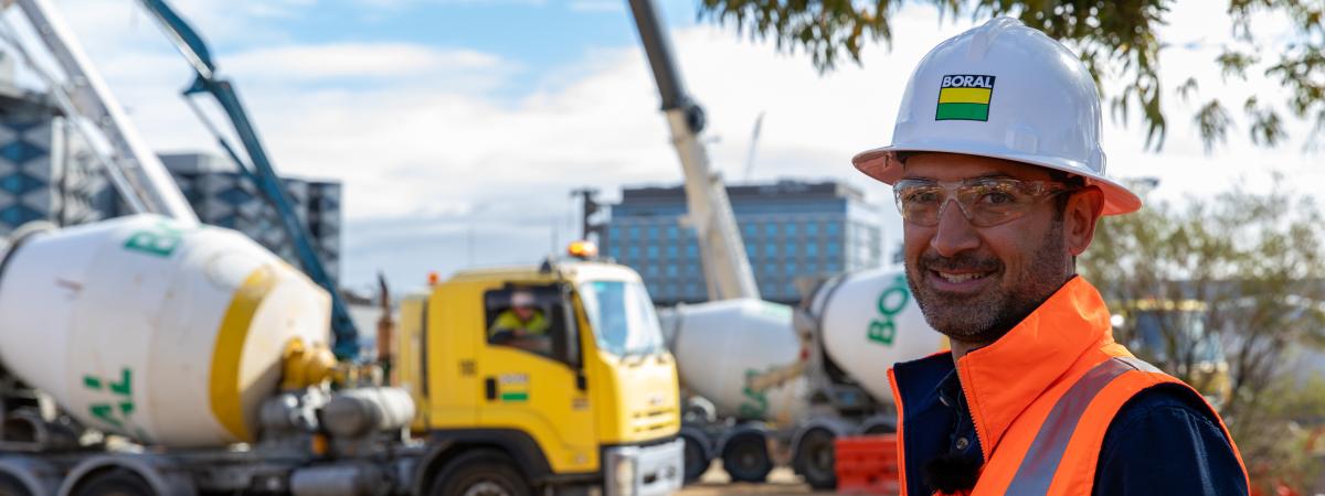 Boral staff at Perth's Women and Babies Hospital during concrete pour