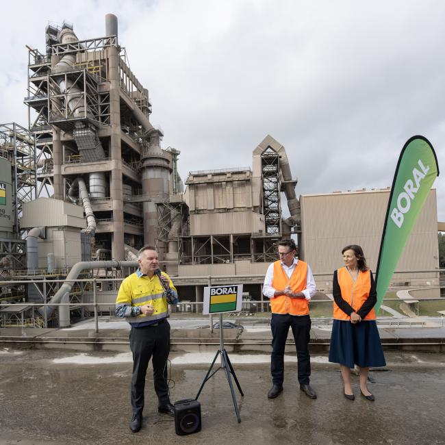 Minister for Climate Change and Energy the Hon Chris Bowen MP at Berrima Cement Works