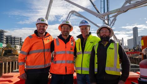 Boral and SRG staff at Perth's Women and Babies Hospital during concrete pour
