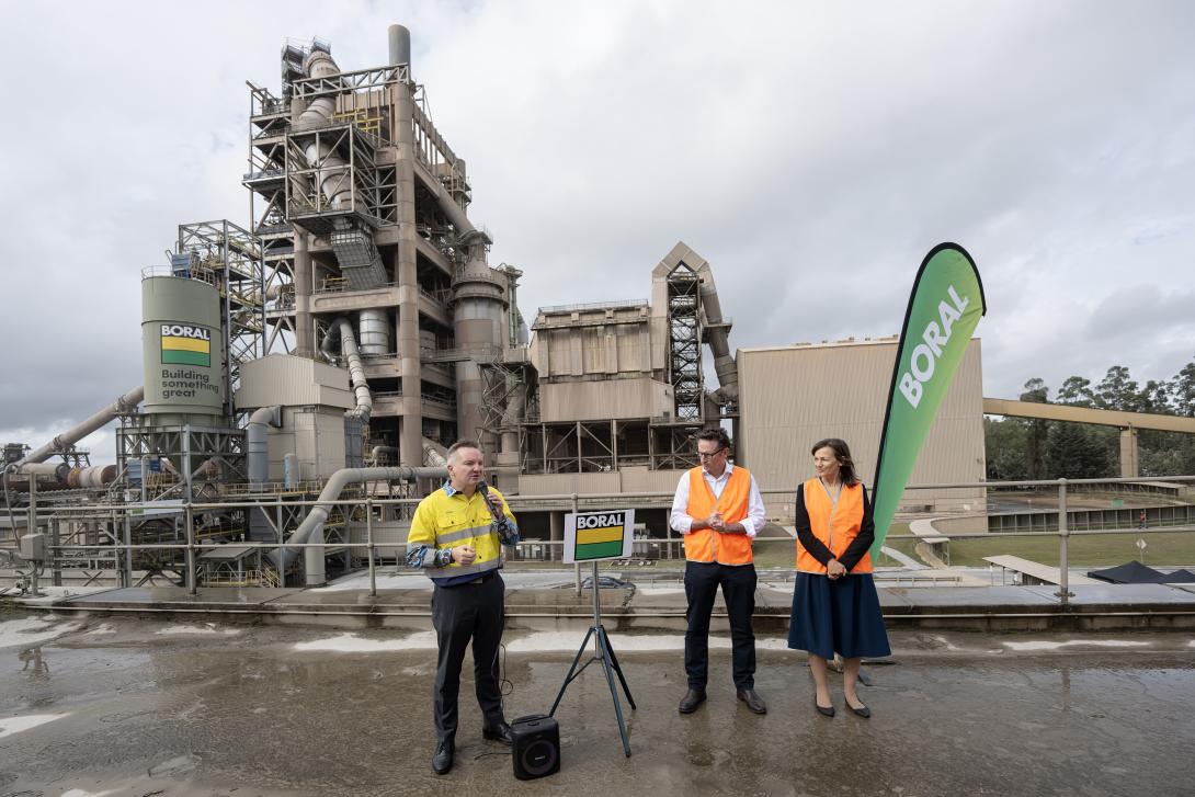 Minister for Climate Change and Energy the Hon Chris Bowen MP at Berrima Cement Works