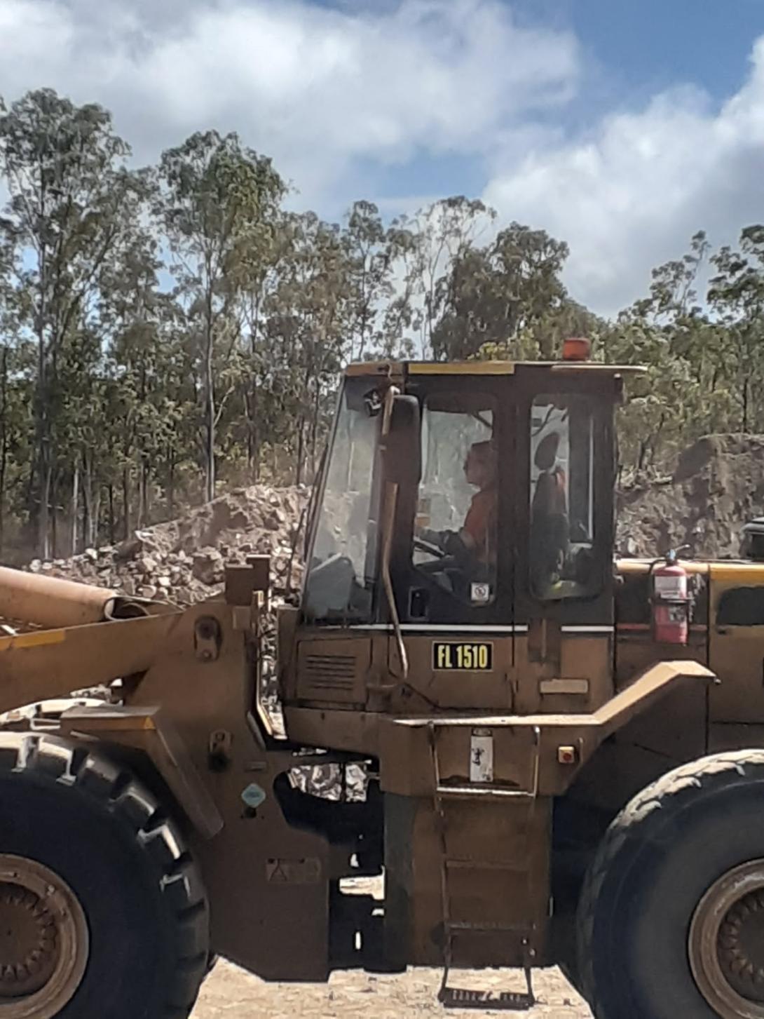 Hanna Moriconi driving an excavator