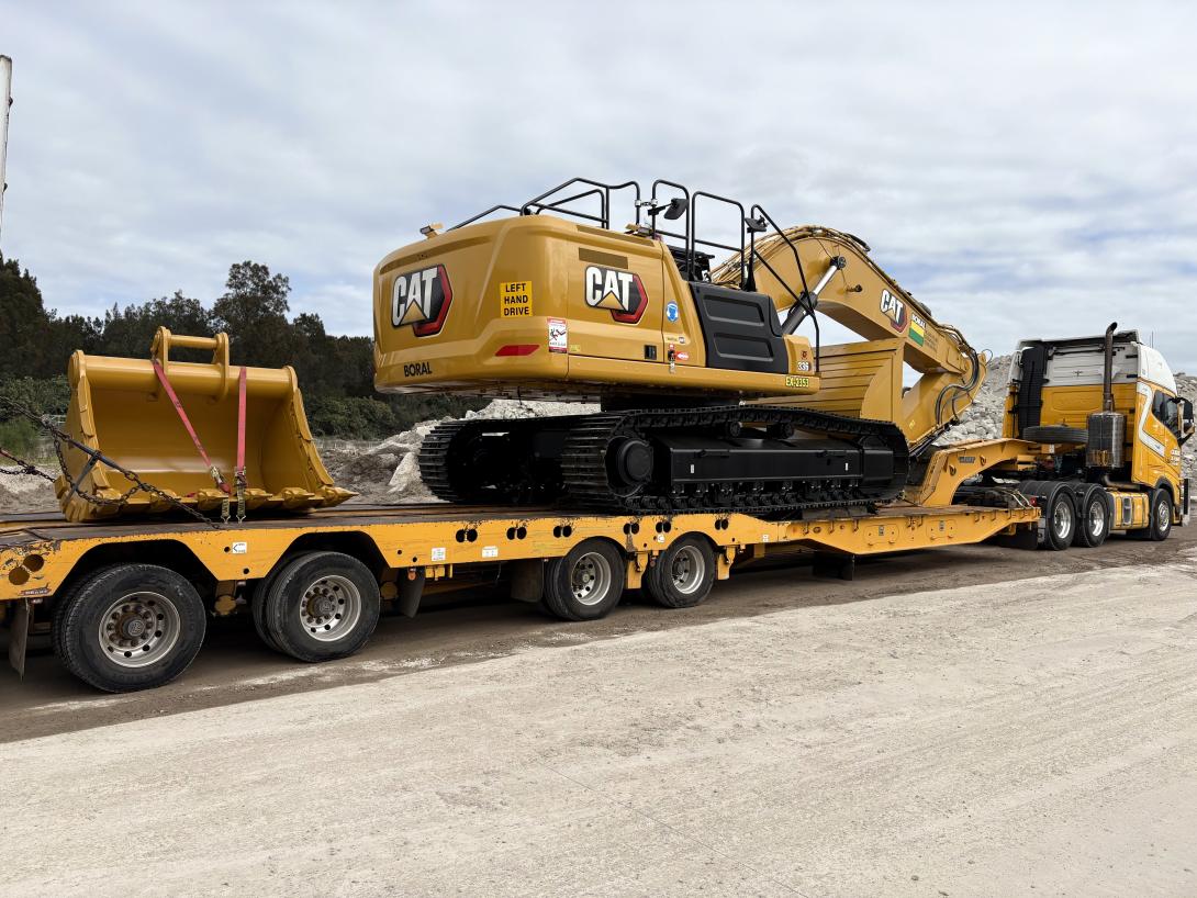 Widemere HME delivery CAT 336 excavator