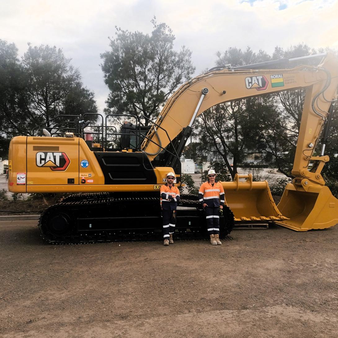 Kooragang recycling receives new CAT excavator
