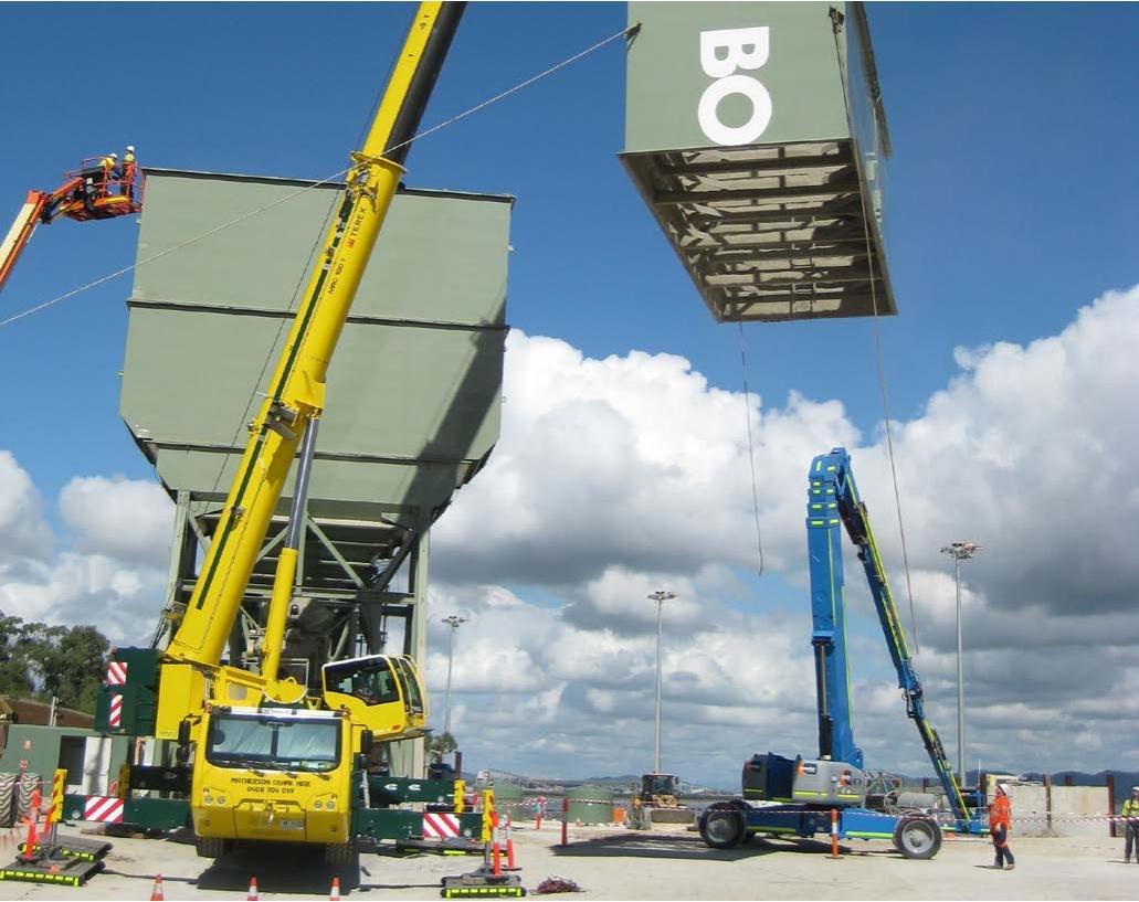 Crane assembling mobile plant