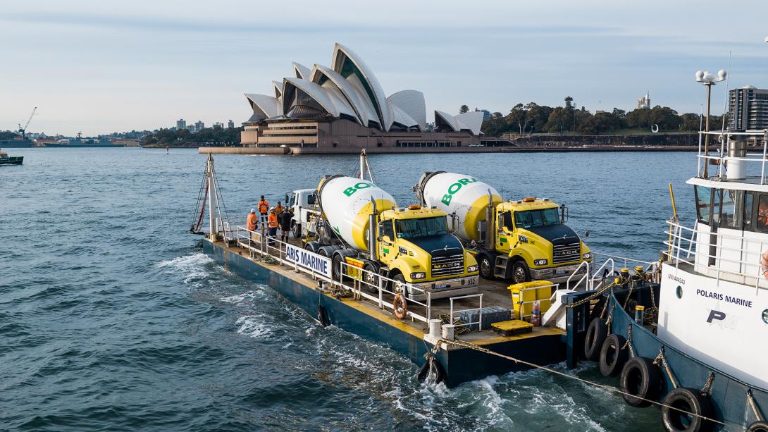 Boral Sydney Opera House Agi on barge