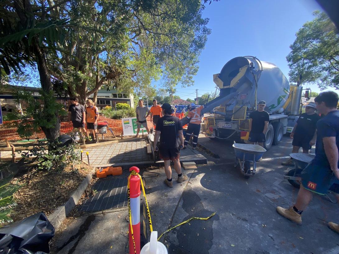 TAFE students learn to pour concrete