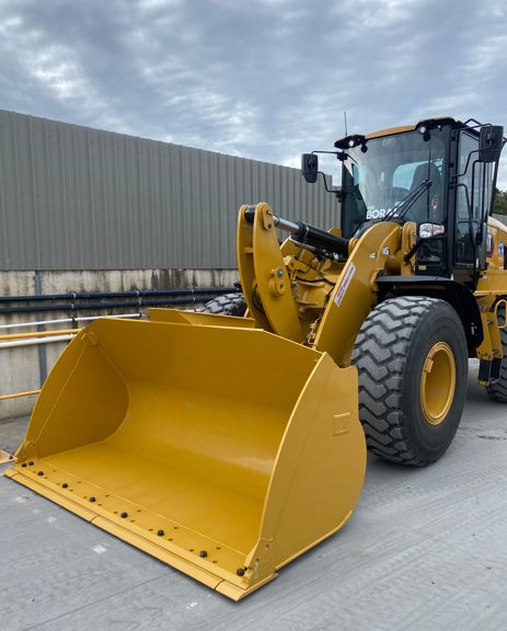 New HME delivery Southport excavator