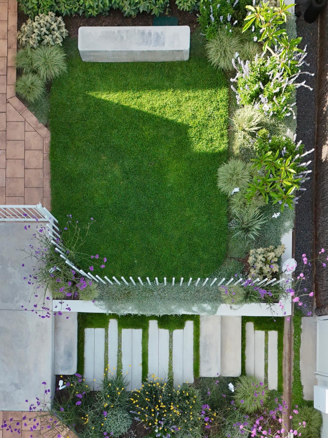 Garden steps cast with standard grey Boral concrete