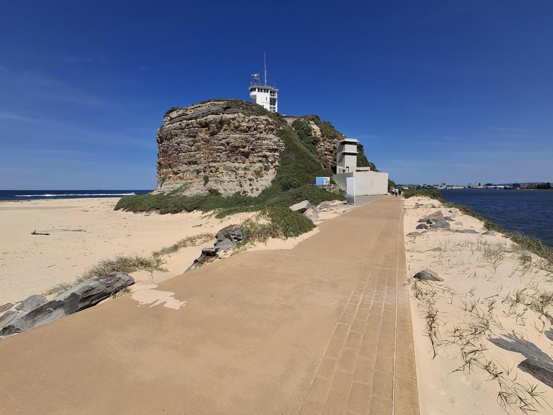 Macquarie Pier, Nobbys Breakwall - Envisia Colori Sandstone 40MPa