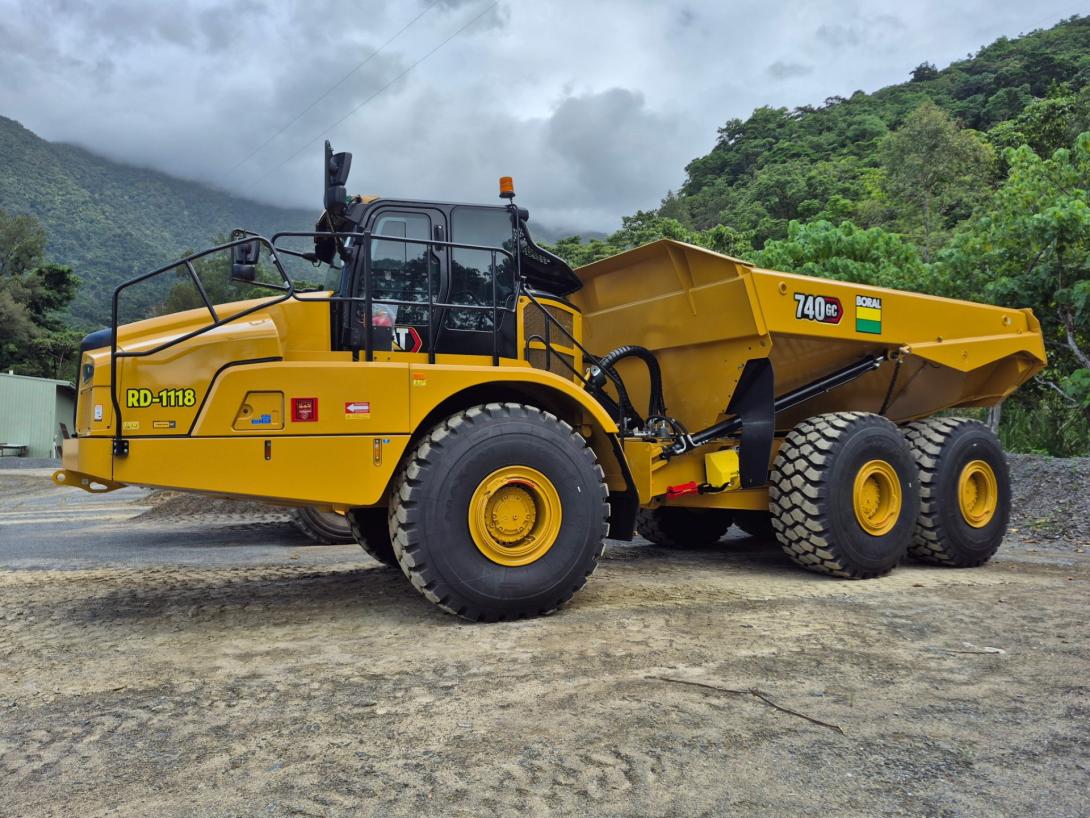 Tipper at Redlynch Quarry