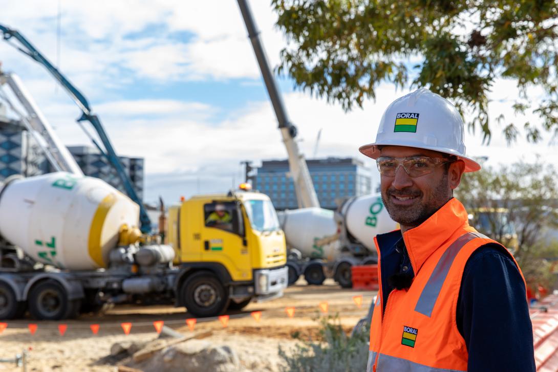 Boral staff at Perth's Women and Babies Hospital during concrete pour